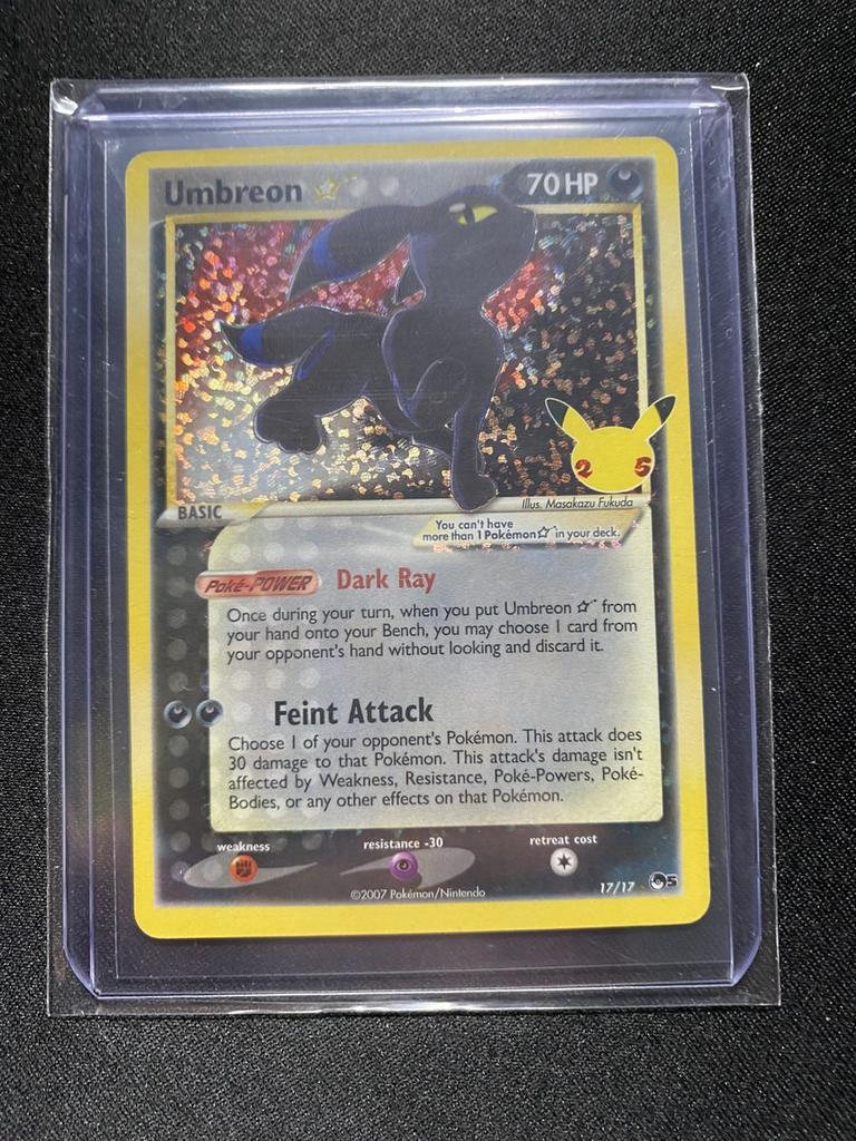 Umbreon ★ (Gold Star) · Celebrations Classic Collection